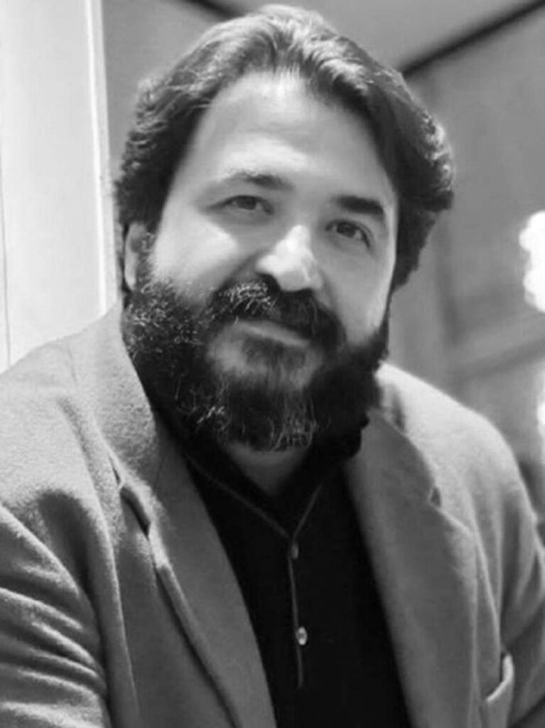 دوره آموزش طراحی و نقاشی جهاد دانشگاهی هنر سیامک صانعی